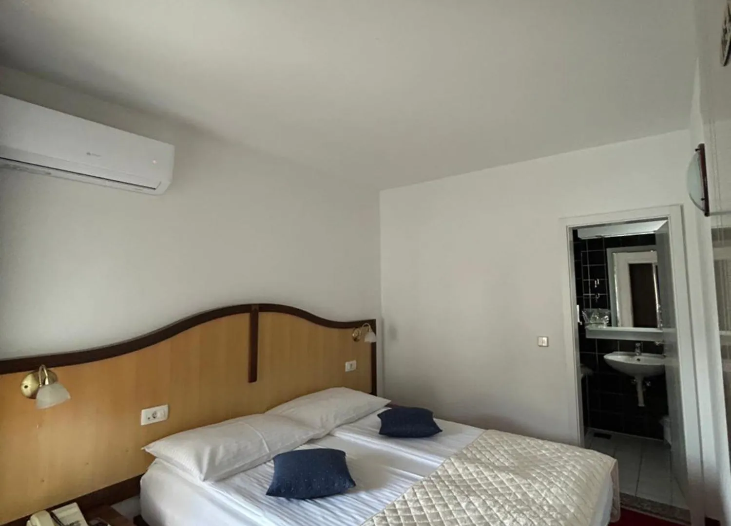 Hotel Bavaria Trogir Donji Seget Croacia