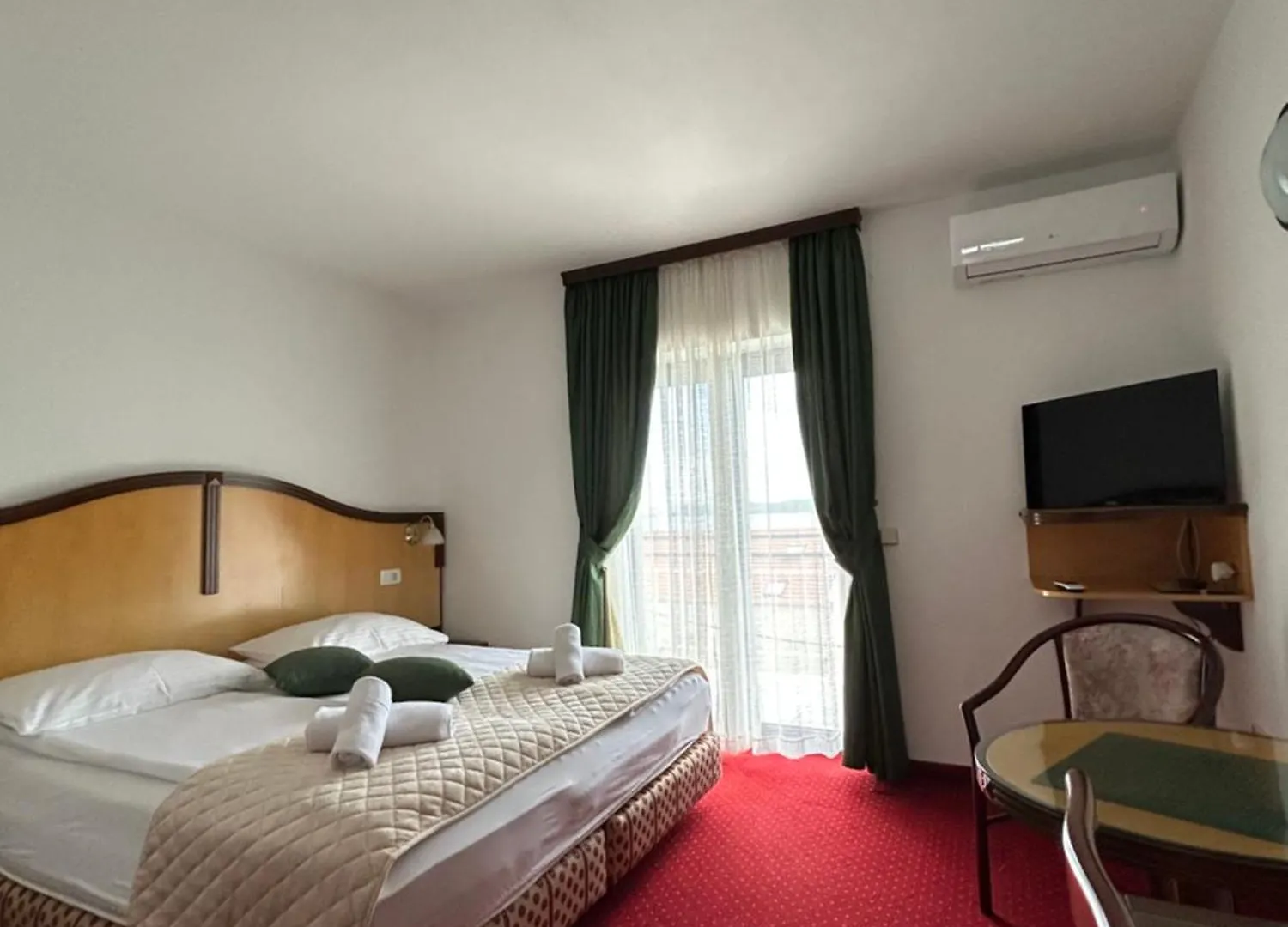Hotel Bavaria Trogir 3*, Seget Donji Croatia