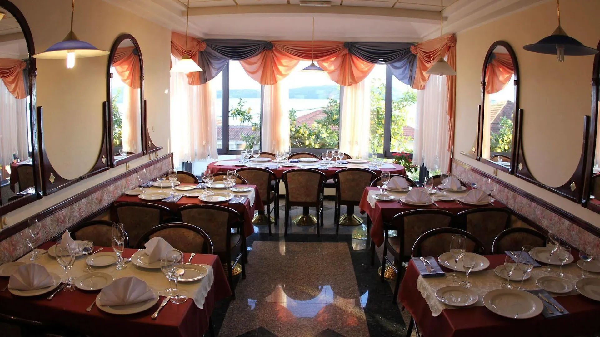 ***  Hotel Bavaria Trogir Croatia